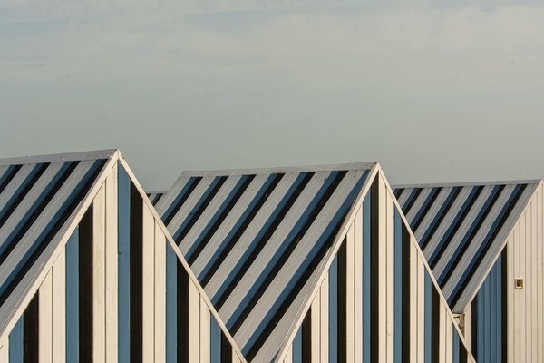 Discover the Top Spots in Somerset for Exploring Traditional British Cider Craftsmanship